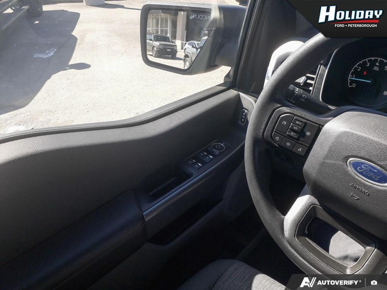 2021 Ford F-150 XLT Photo