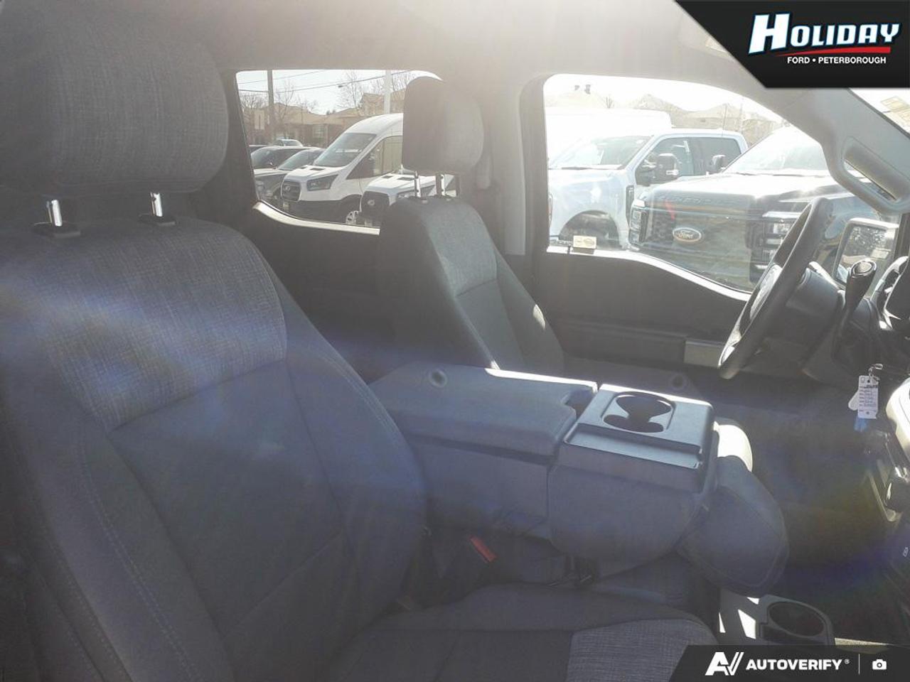 2021 Ford F-150 XLT Photo