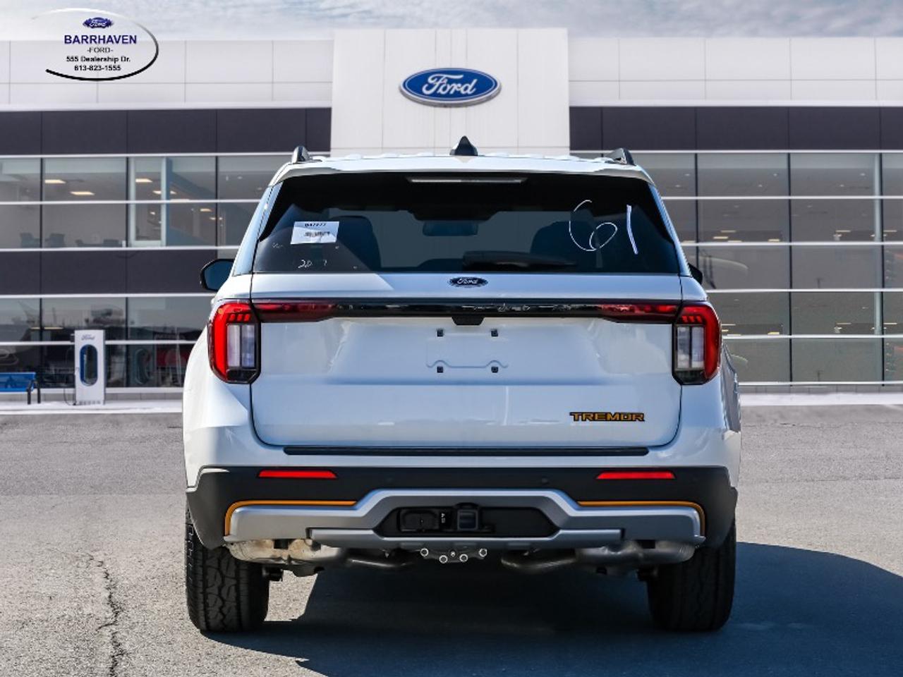 2026 Ford Explorer TREMOR Photo3