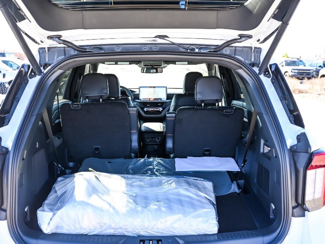 2026 Ford Explorer TREMOR Photo