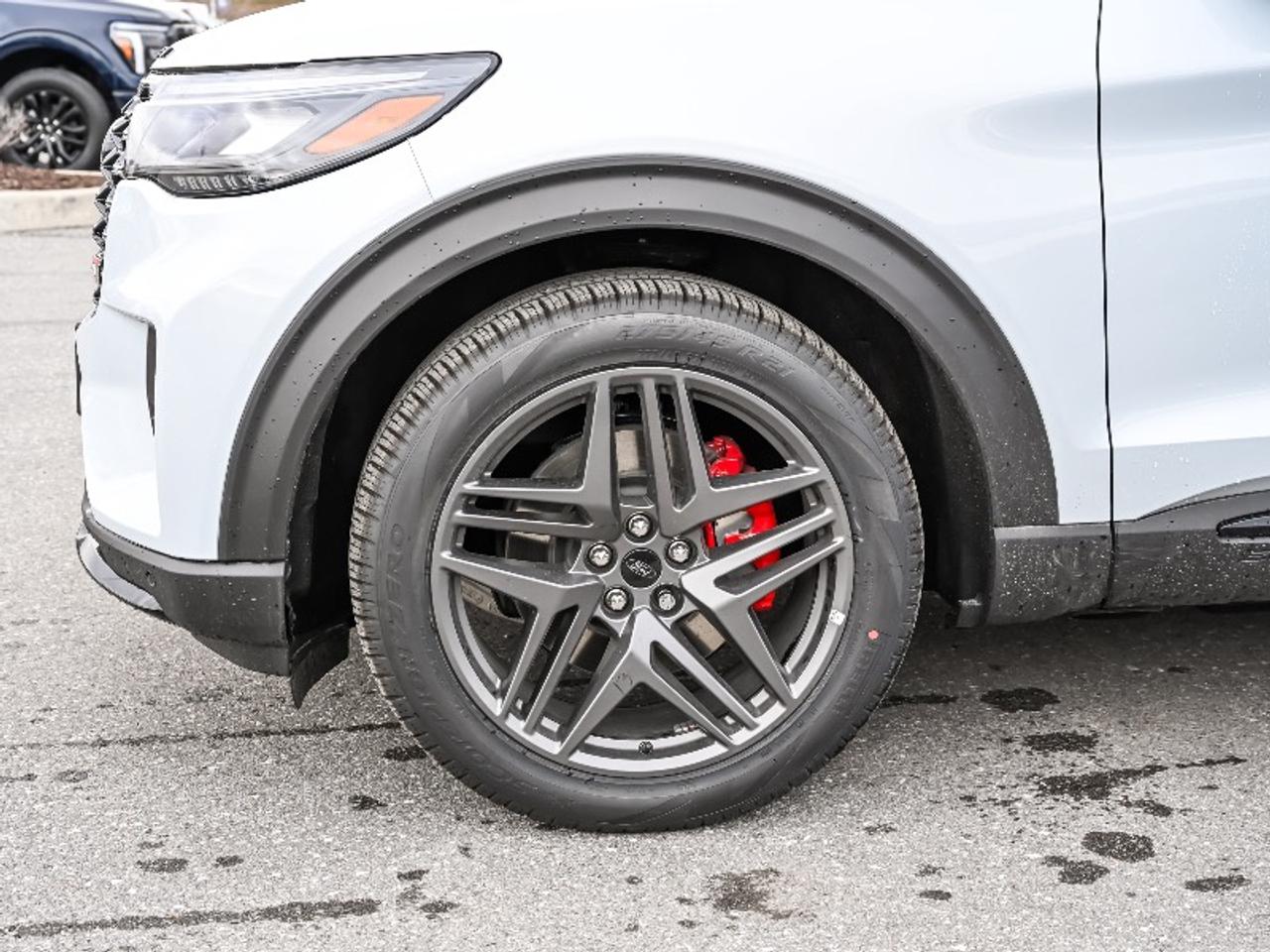 2026 Ford Explorer ST Photo
