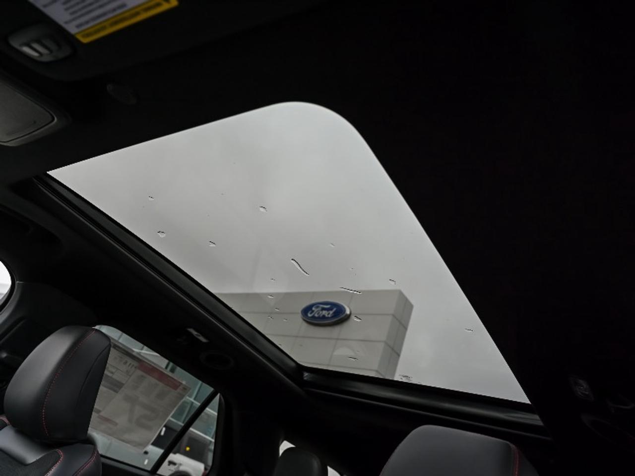 2026 Ford Explorer ST Photo