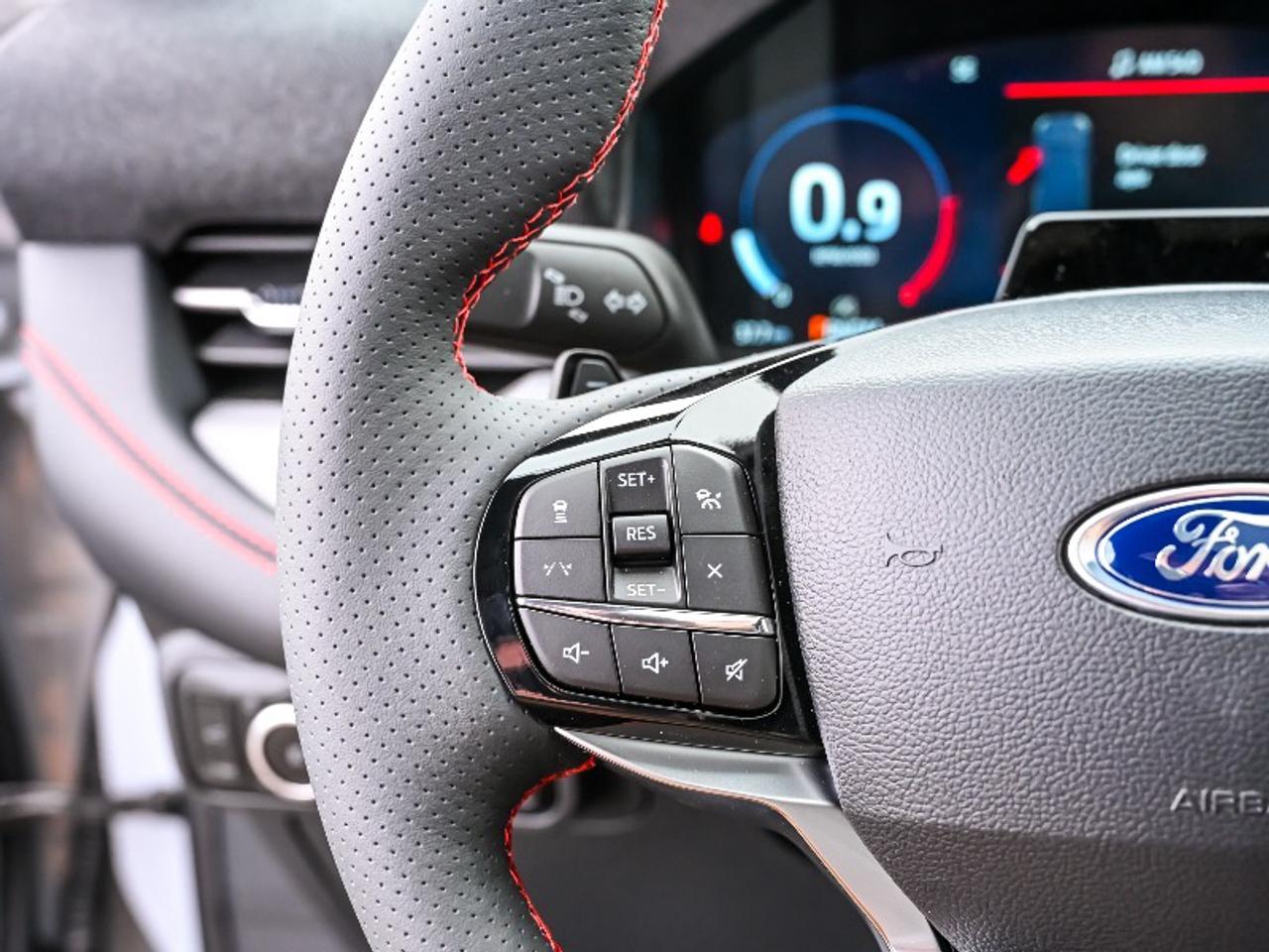 2026 Ford Explorer ST Photo