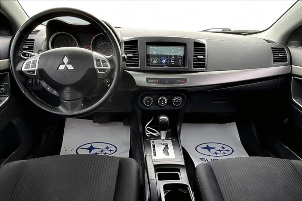 2015 Mitsubishi Lancer  Photo3