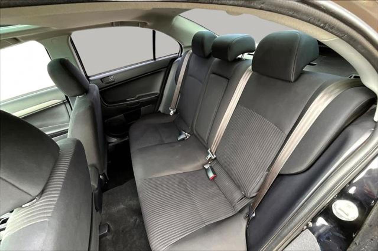 2015 Mitsubishi Lancer  Photo