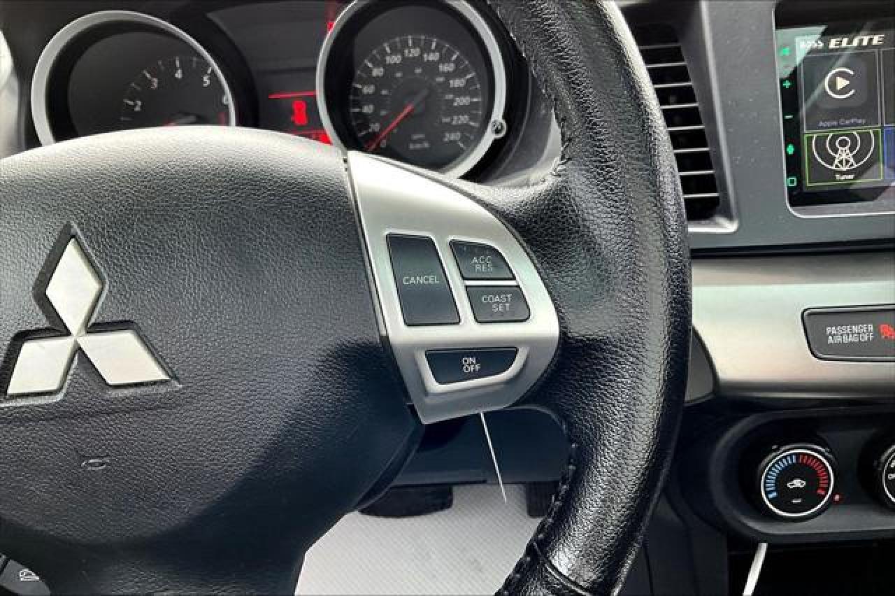 2015 Mitsubishi Lancer  Photo