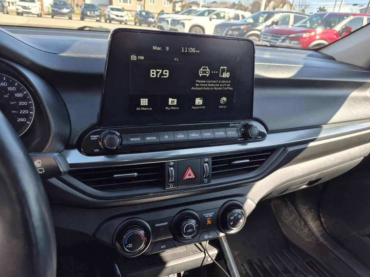 2021 Kia Forte5 EX HEATED SEATS AND WHEEL, REMOTE START Photo