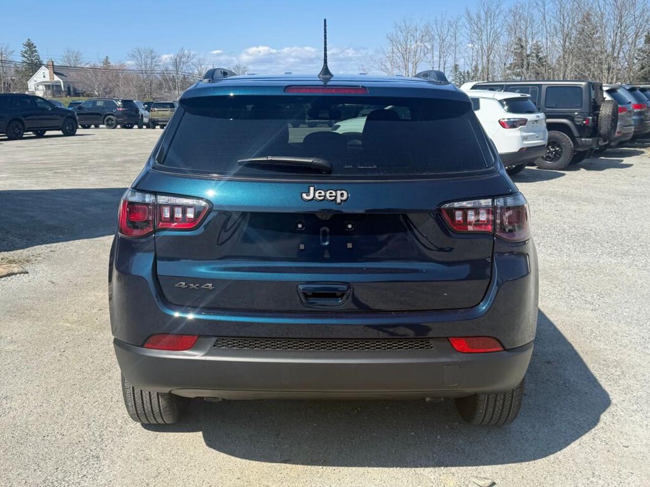 2026 Jeep Compass NORTH Photo