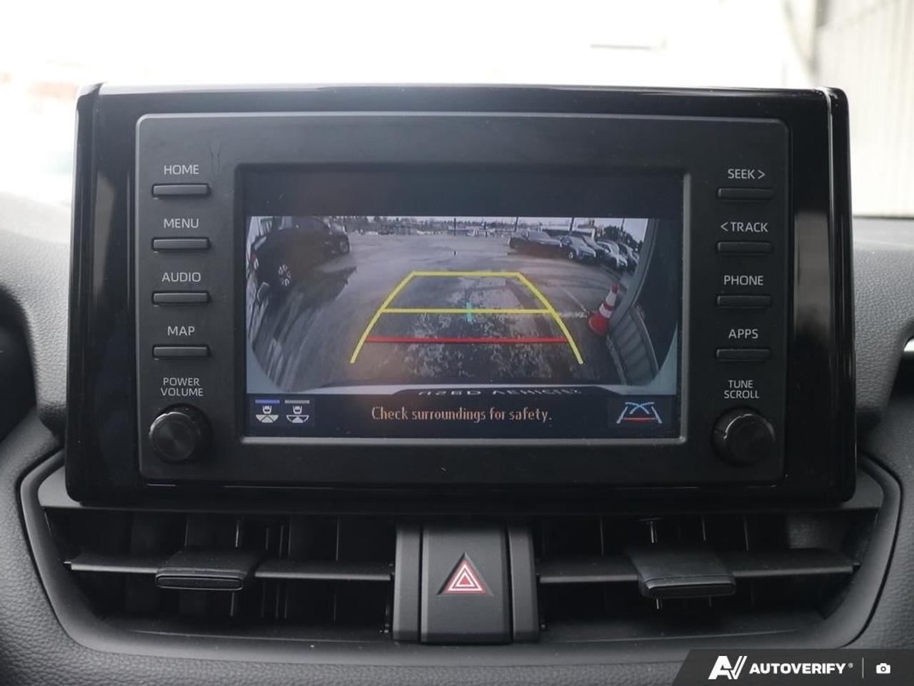 2022 Toyota RAV4 XLE Photo