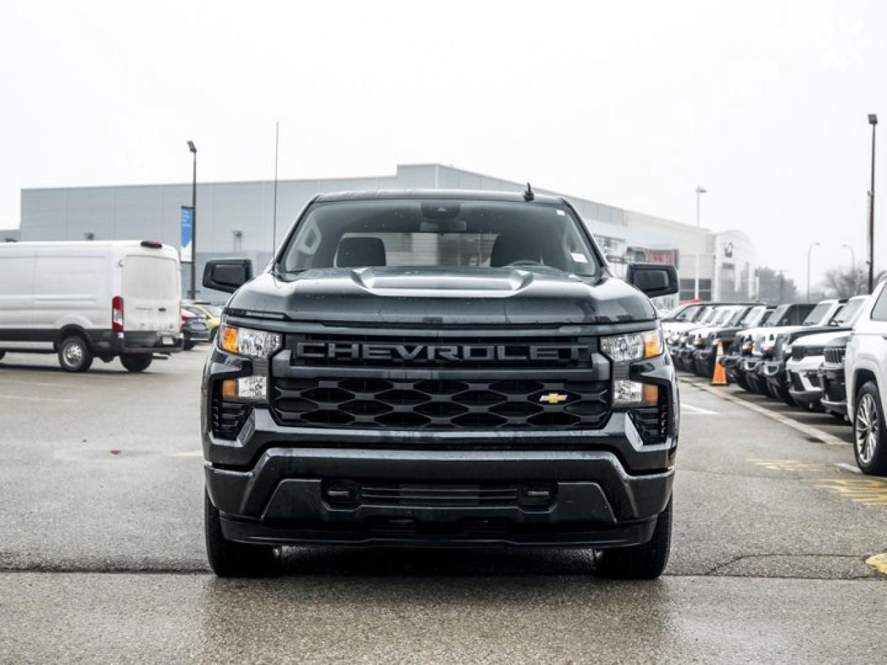 2024 Chevrolet Silverado 1500 Custom 157'' Remote Start Power Seats 20'' Wheels Photo2