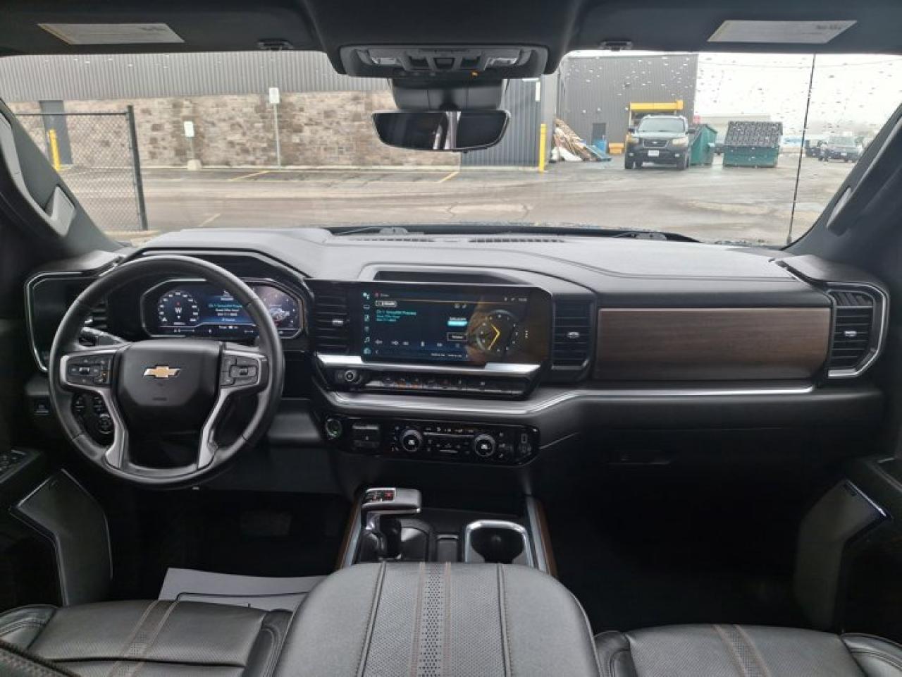 2023 Chevrolet Silverado 1500 High Country | HUD | Adaptive Cruise | Leather | Sunroof | Nav | Adaptive Ride Control | and More ! Photo