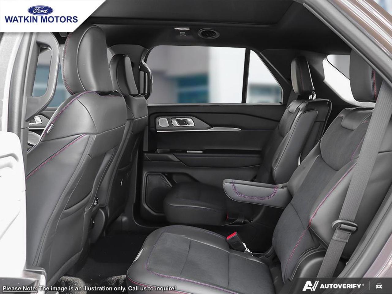 2026 Ford Explorer ST Photo18