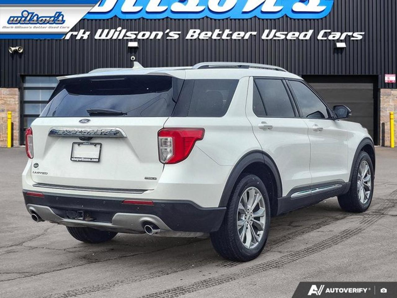 2020 Ford Explorer Limited 4WD | Leather | Heated + Cooled Seats | 360 Camera | Sunroof | Tow Pkg | and More ! Photo