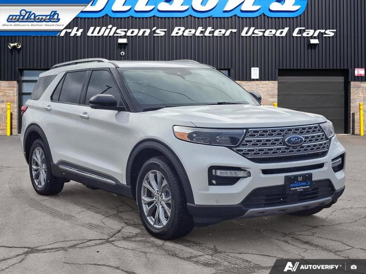 2020 Ford Explorer Limited 4WD | Leather | Heated + Cooled Seats | 360 Camera | Sunroof | Tow Pkg | and More ! Photo
