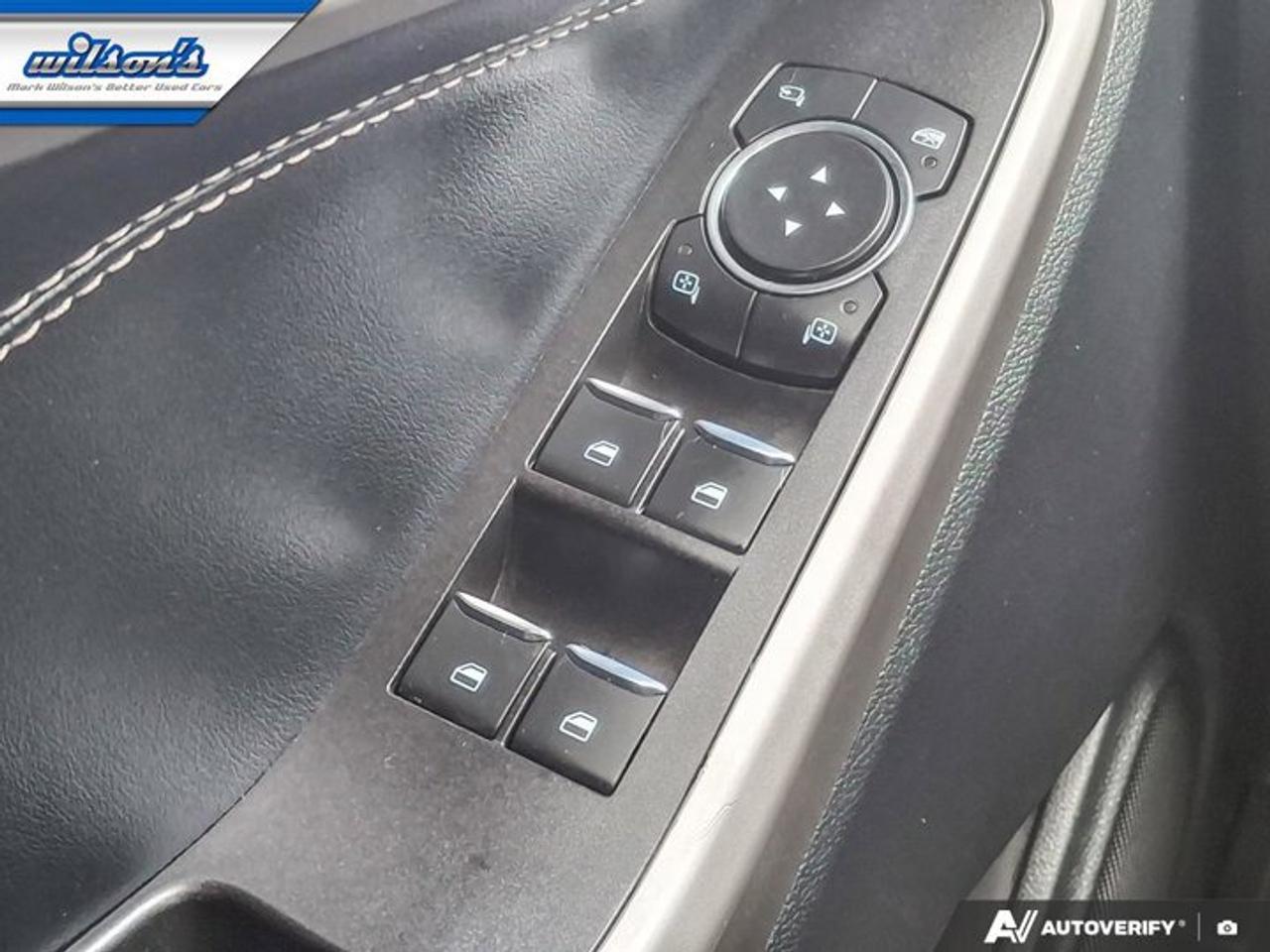 2020 Ford Explorer Limited 4WD | Leather | Heated + Cooled Seats | 360 Camera | Sunroof | Tow Pkg | and More ! Photo