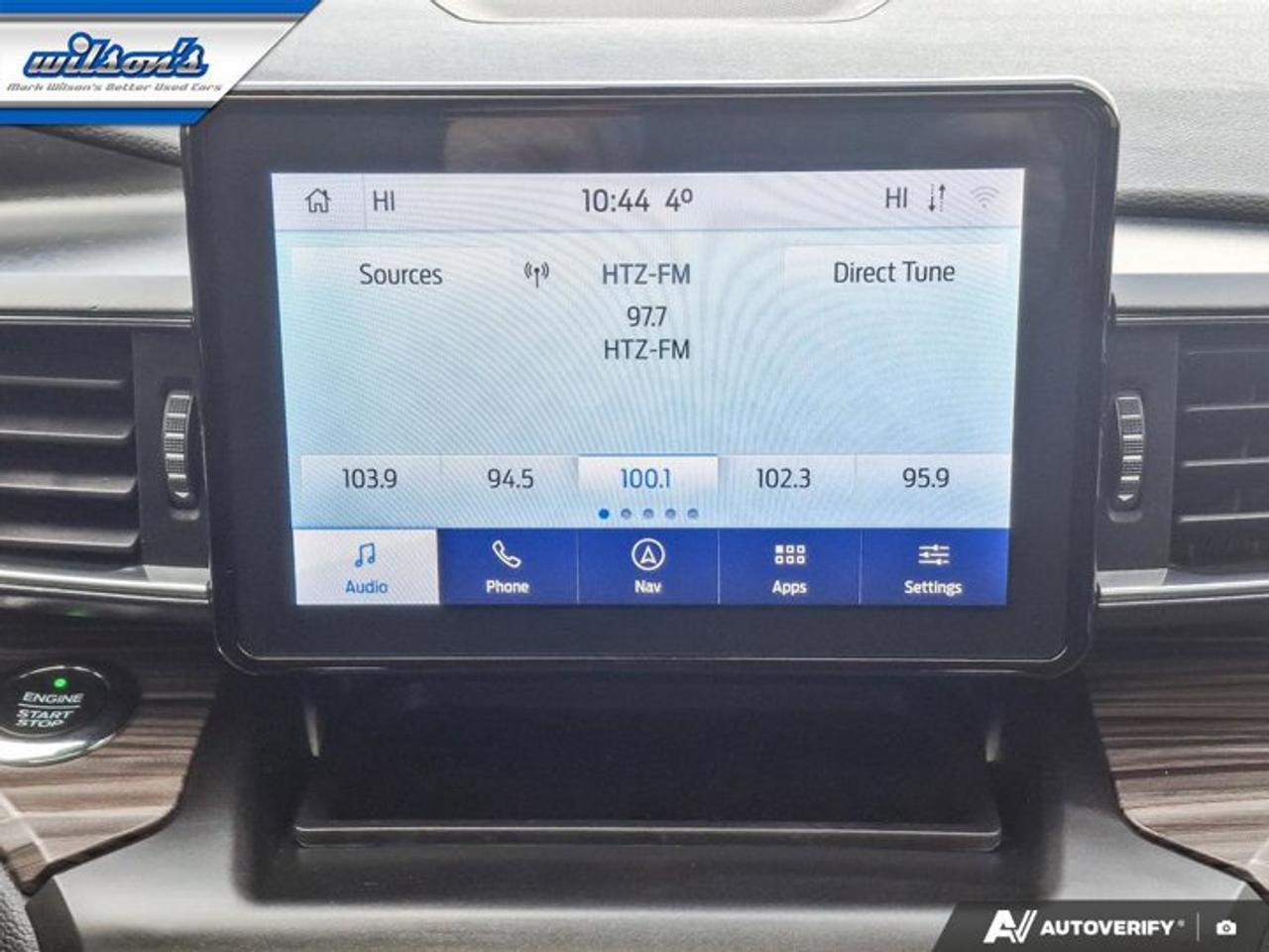 2020 Ford Explorer Limited 4WD | Leather | Heated + Cooled Seats | 360 Camera | Sunroof | Tow Pkg | and More ! Photo