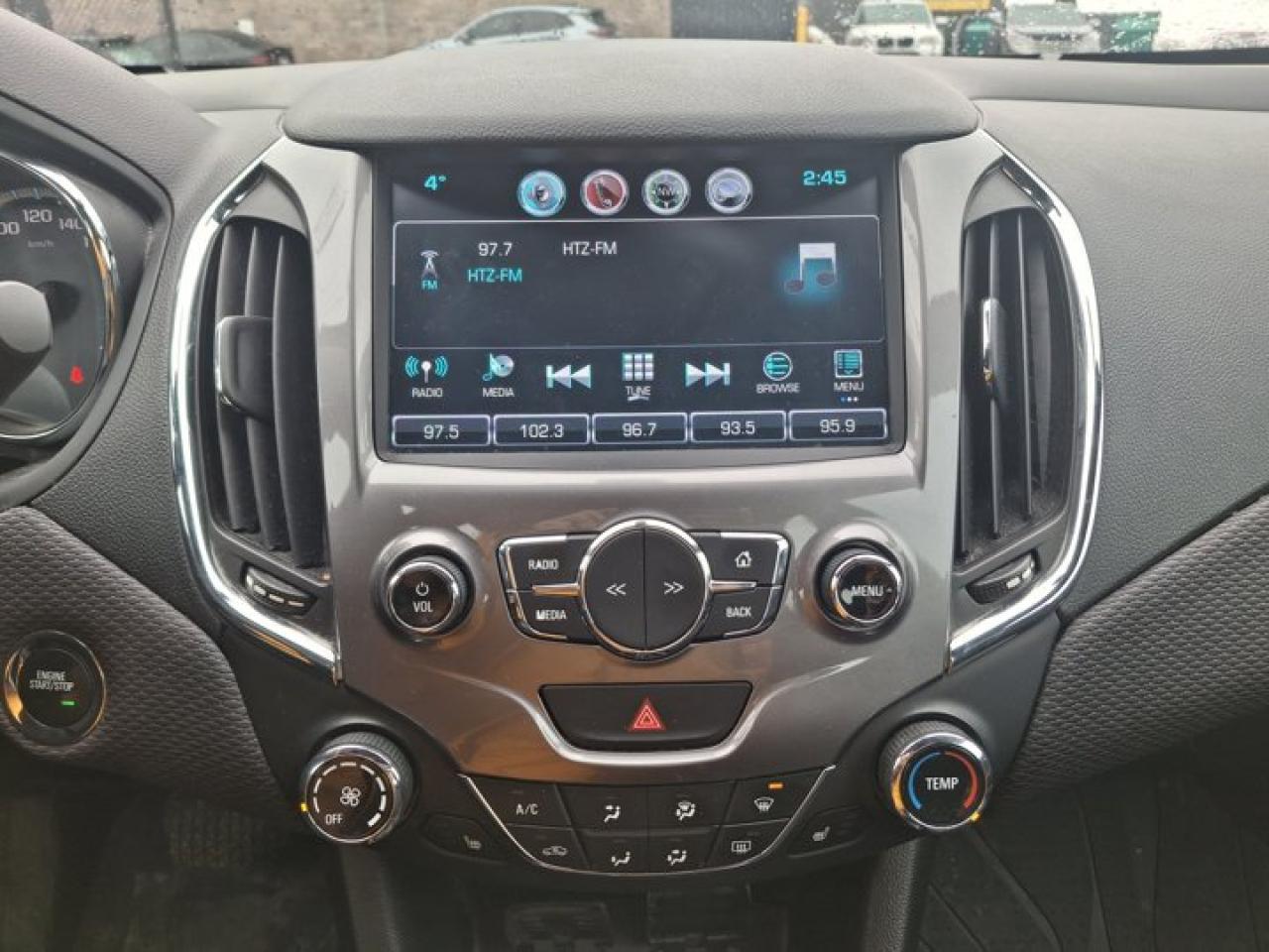 2017 Chevrolet Cruze LT Hatchback | RS Pkg | Sunroof | Power Seat | Heated Seats | Rear Camera and More ! Photo