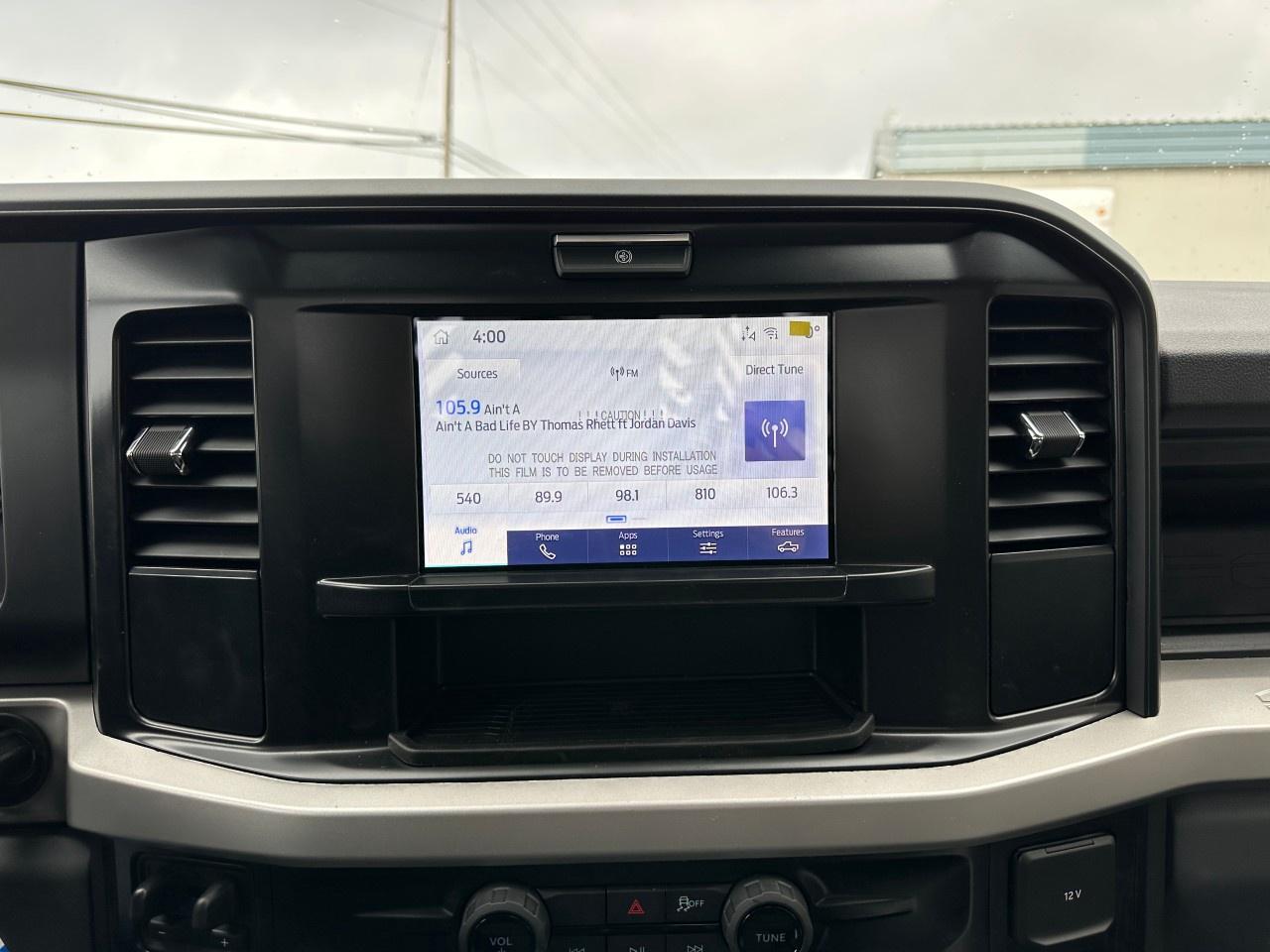 2026 Ford F-550 Super Duty DRW XL 4WD REG CAB 169" WB 84" CA Photo