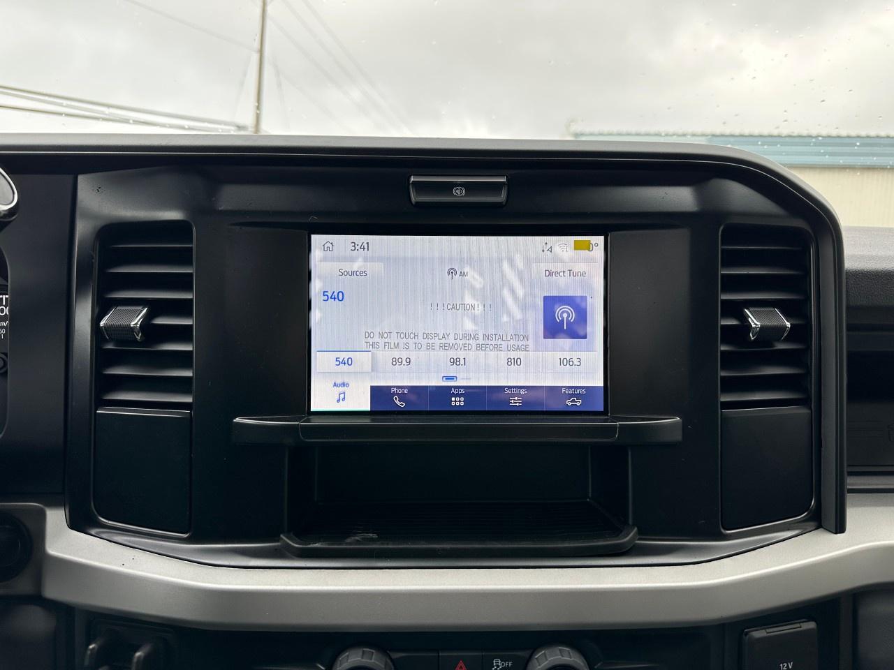 2026 Ford F-550 Super Duty DRW XL 4WD REG CAB 169" WB 84" CA Photo