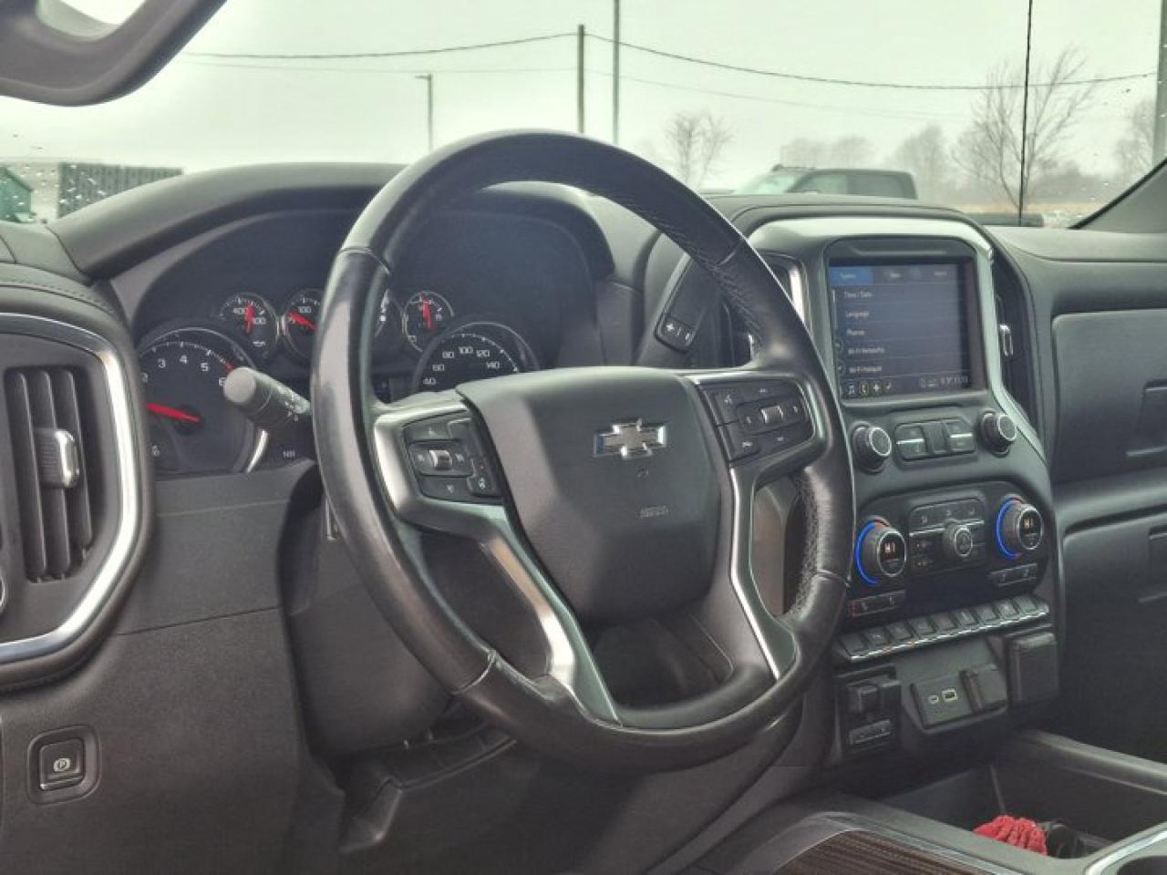 2020 Chevrolet Silverado 1500 RST4WD | 5.3L | Remote Start | Rally Edition | Heated Seats + Steering | Trailering Pkg | and More! Photo