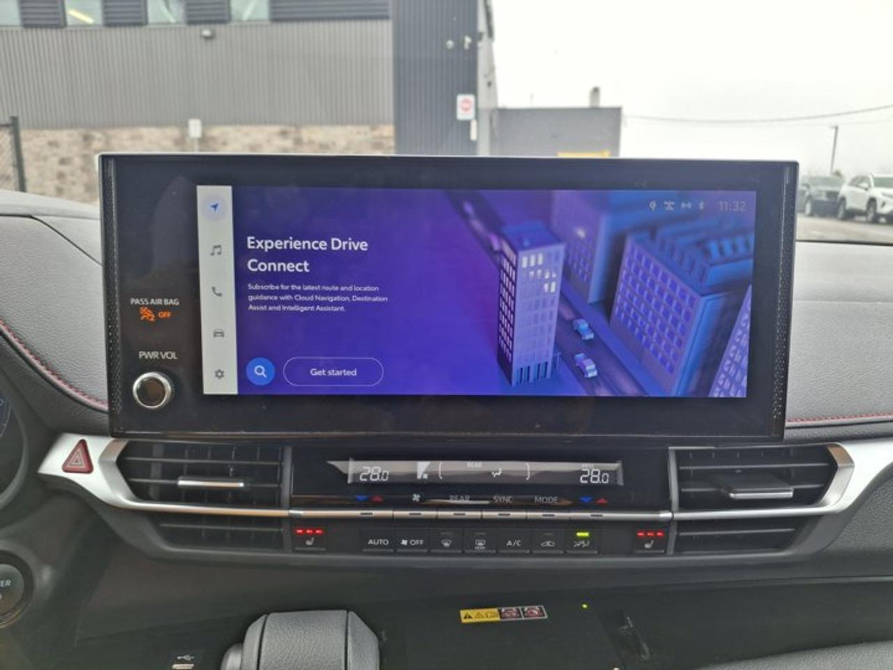 2025 Toyota Sienna XSE Tech AWD | Leather | Rear Entertainment Screen | Sunroof | JBL | Heated Wheel + Seats & More ! Photo