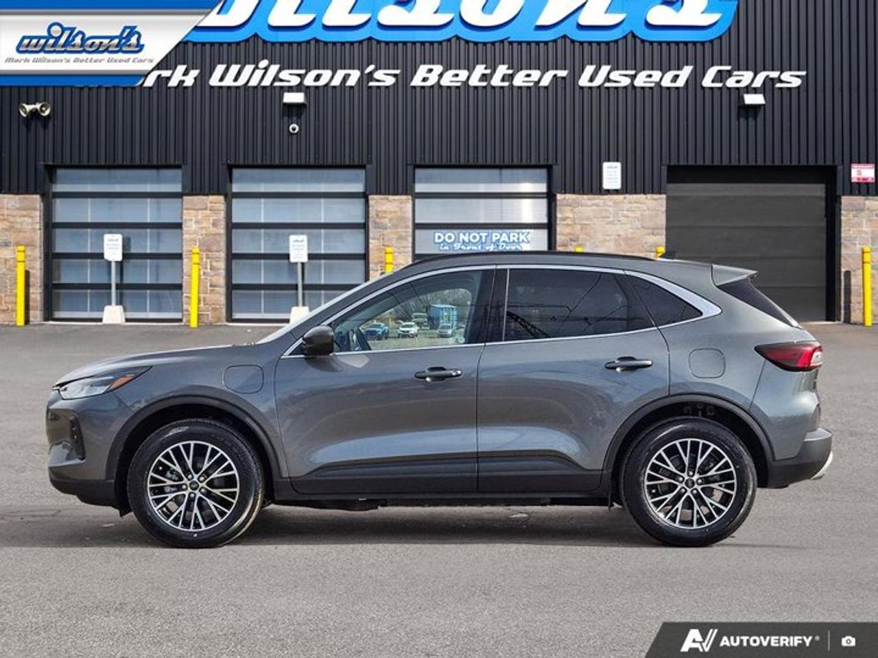 2025 Ford Escape PHEV | Nav | Heated Wheel + Seats | Adaptive Cruise | CarPlay + Android | Rear Camera | and More ! Photo