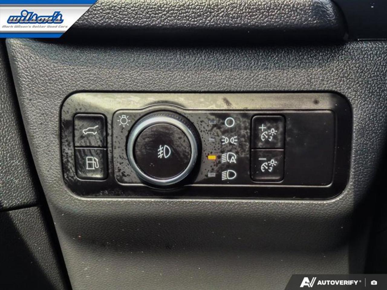 2025 Ford Escape PHEV | Nav | Heated Wheel + Seats | Adaptive Cruise | CarPlay + Android | Rear Camera | and More ! Photo
