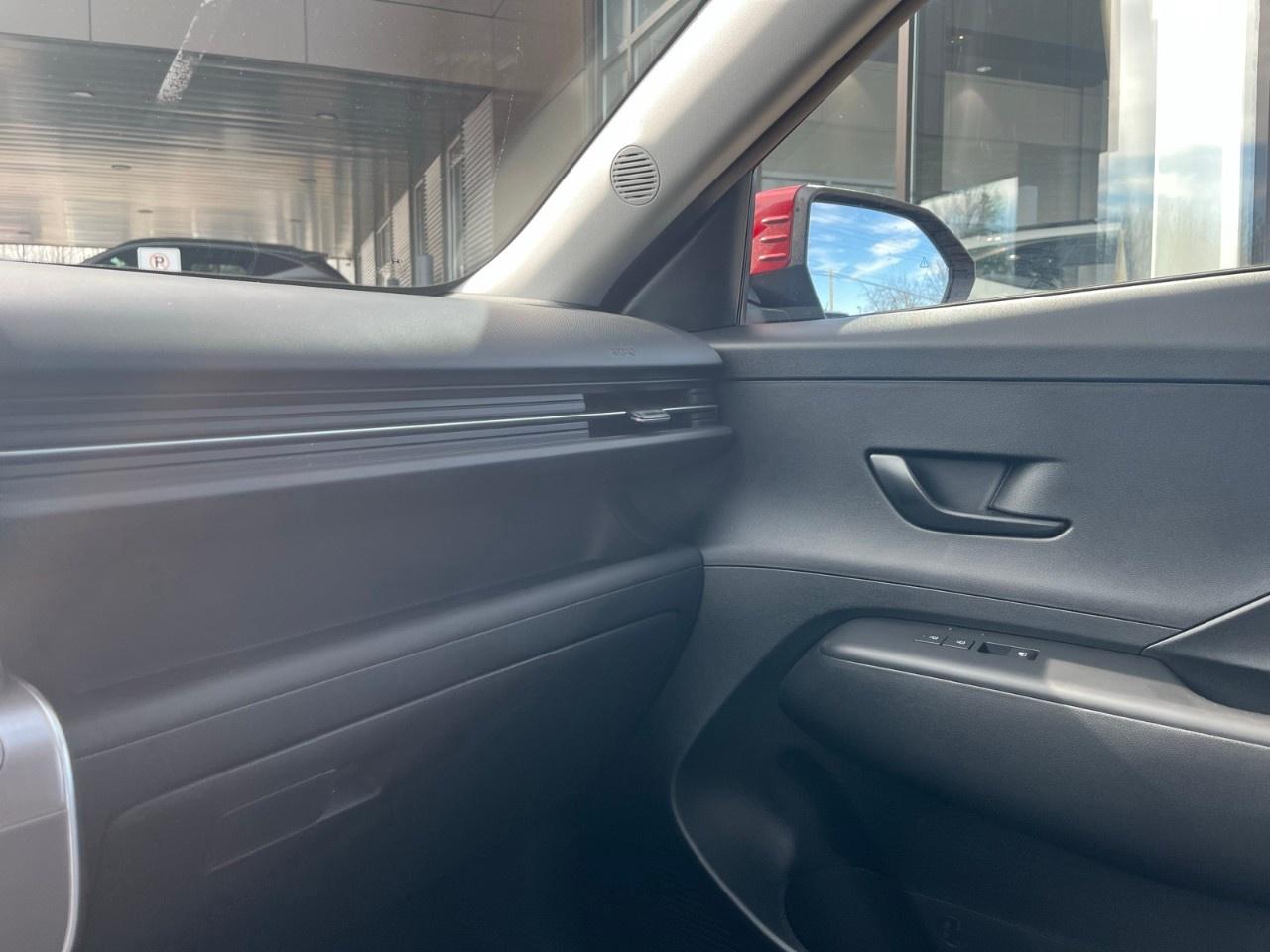 2026 Hyundai KONA 2.0L Essential AWD Photo