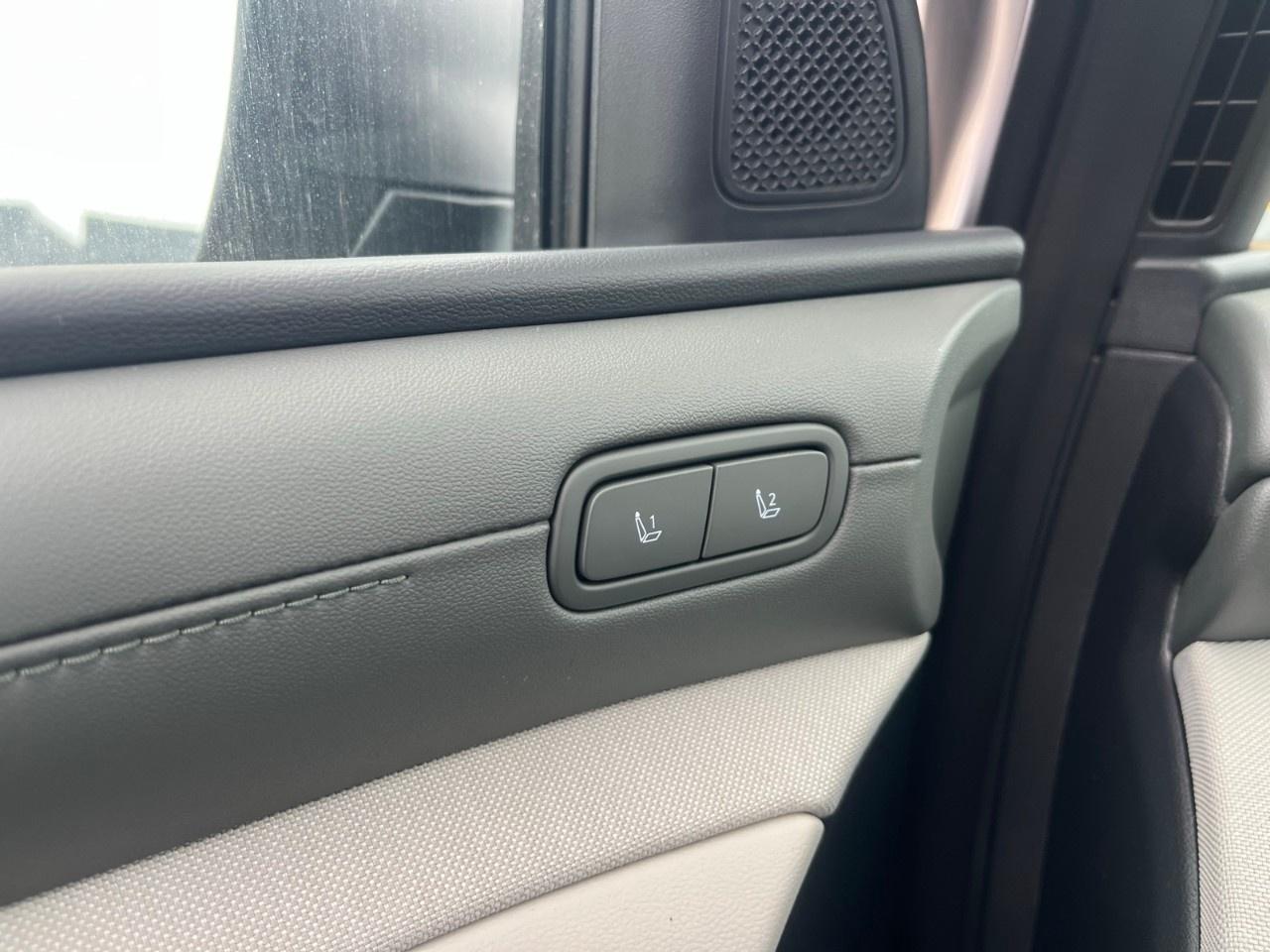 2026 Hyundai Tucson Hybrid Ultimate AWD Photo