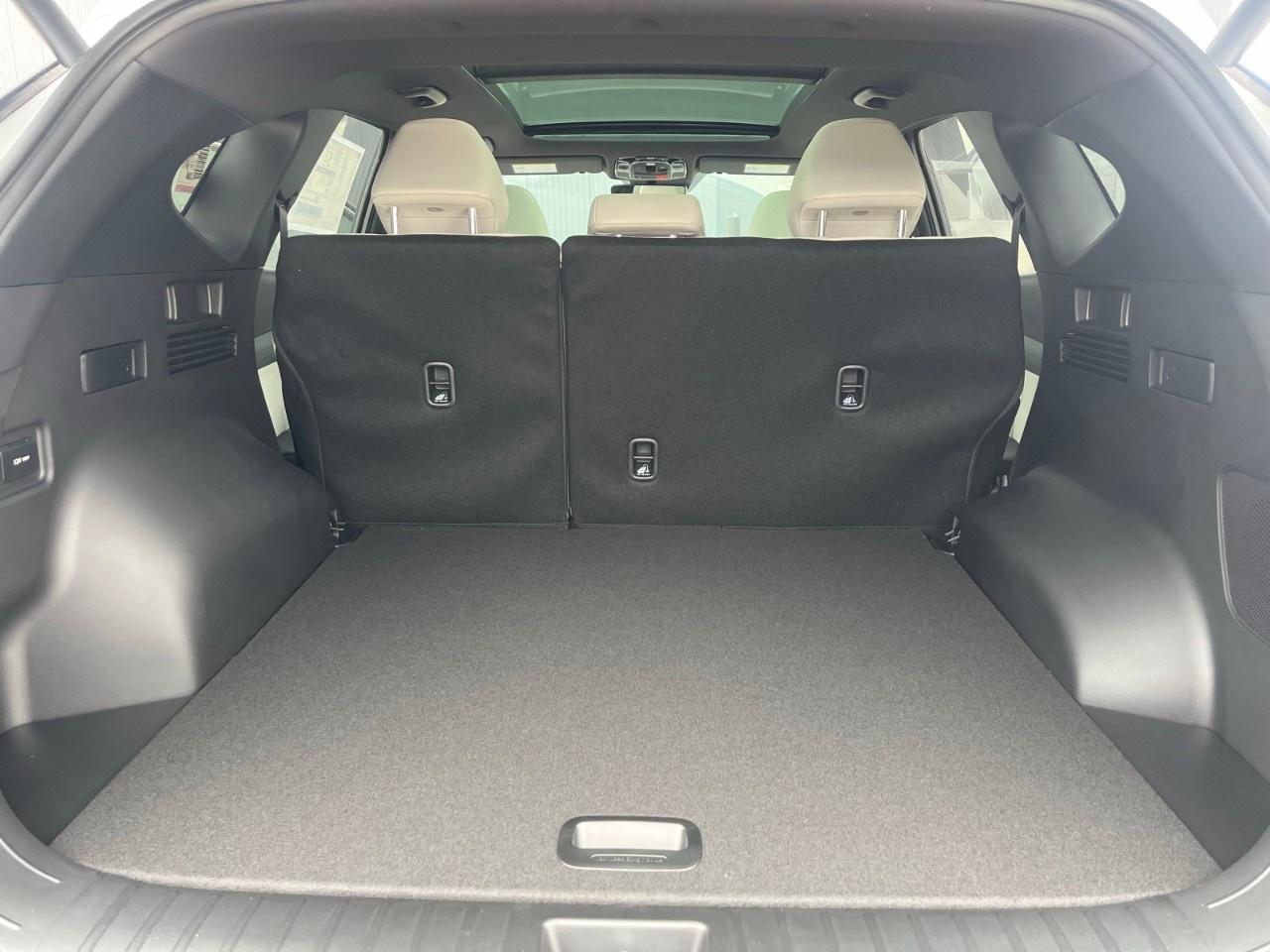 2026 Hyundai Tucson Hybrid Ultimate AWD Photo