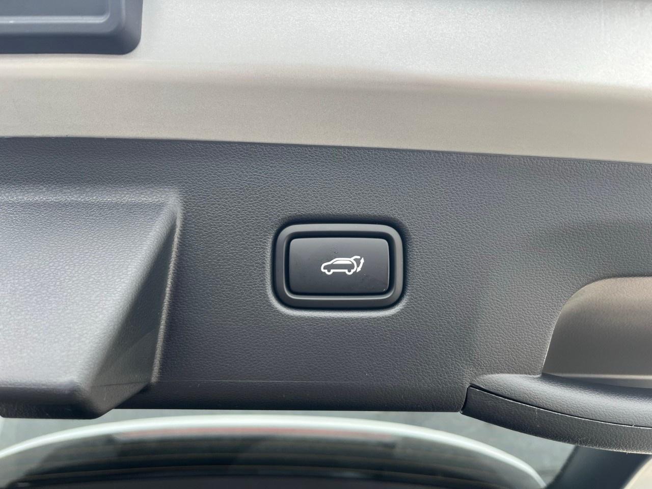 2026 Hyundai Tucson Hybrid Ultimate AWD Photo