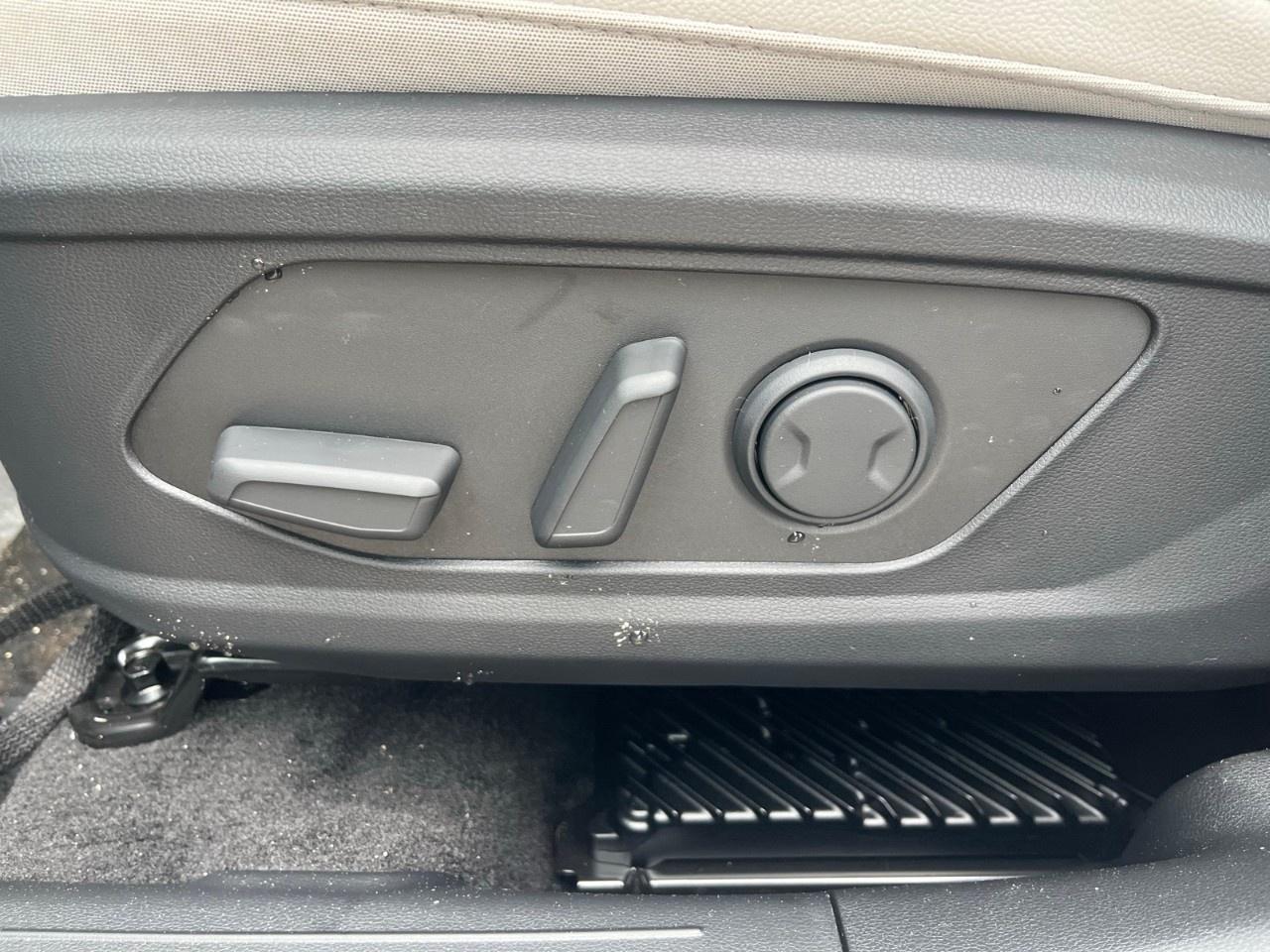 2026 Hyundai Tucson Hybrid Ultimate AWD Photo