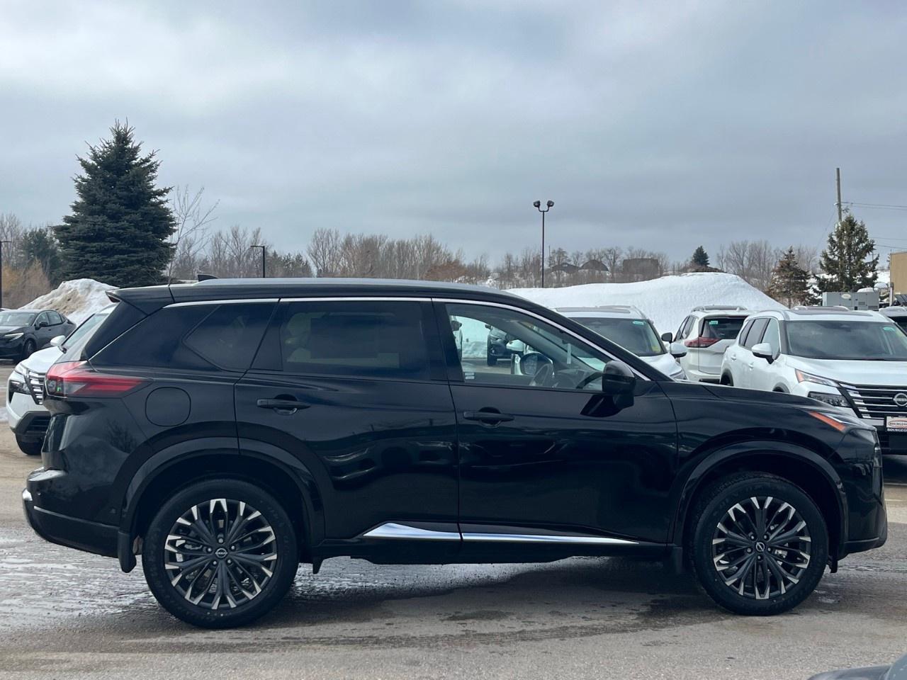 2026 Nissan Rogue AWD Platinum Photo