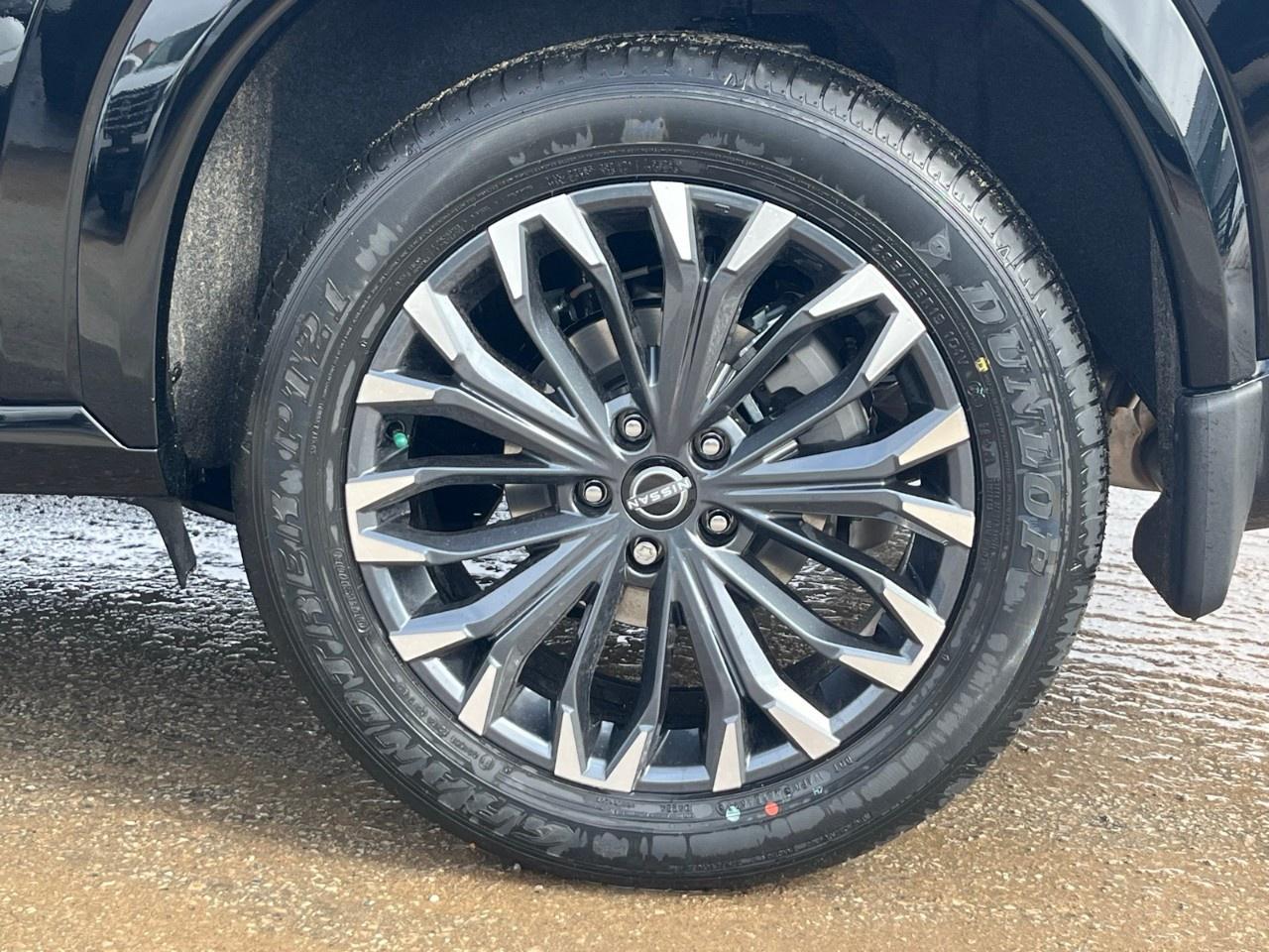 2026 Nissan Rogue AWD Platinum Photo