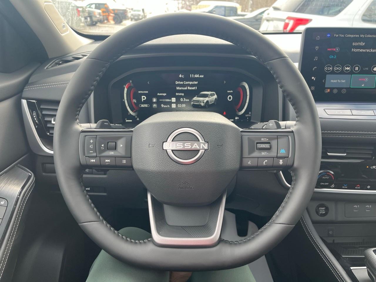 2026 Nissan Rogue AWD Platinum Photo