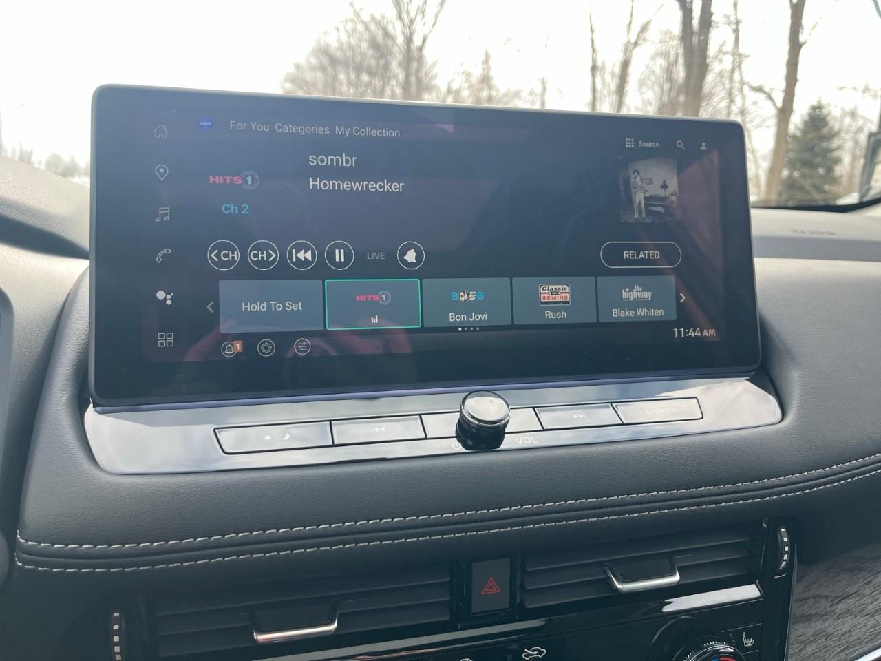 2026 Nissan Rogue AWD Platinum Photo