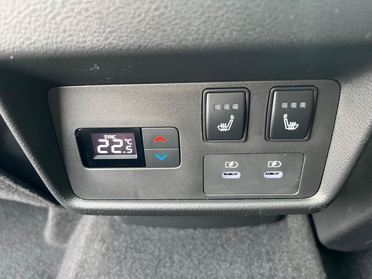 2026 Nissan Rogue AWD Platinum Photo