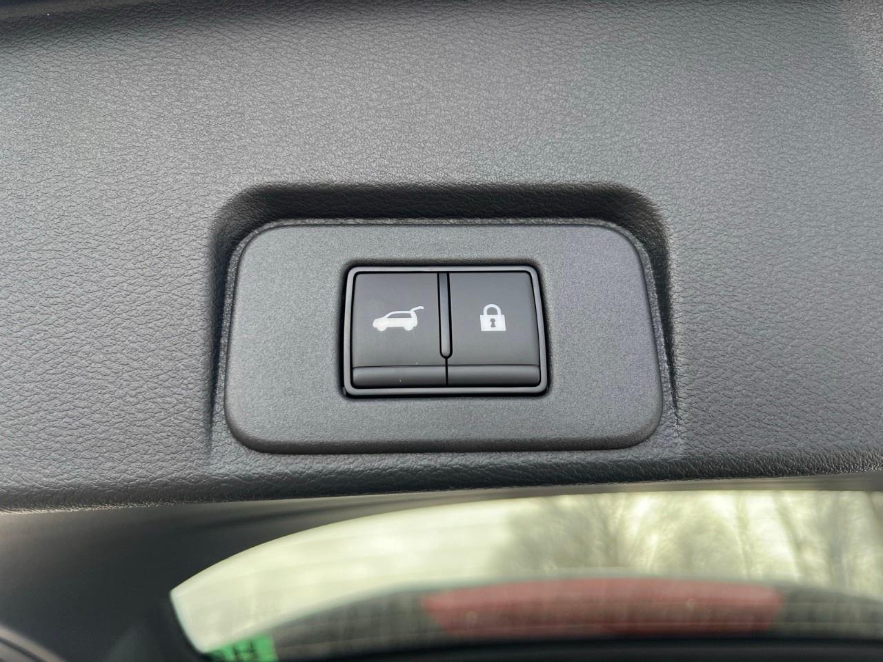 2026 Nissan Rogue AWD Platinum Photo