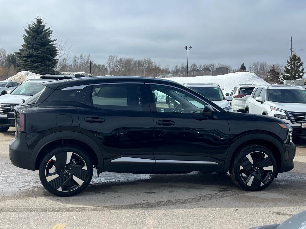 2026 Nissan Kicks SR AWD Photo