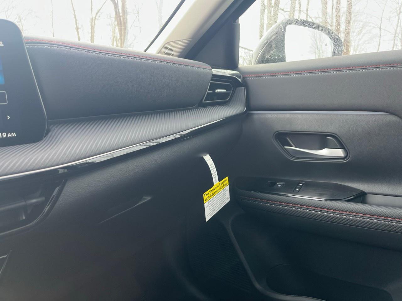 2026 Nissan Kicks SR AWD Photo