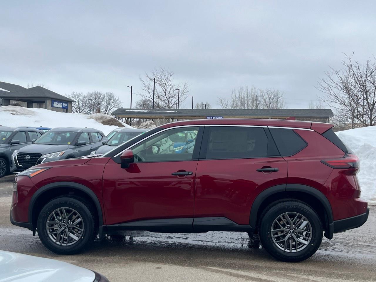 2026 Nissan Rogue AWD S Photo3