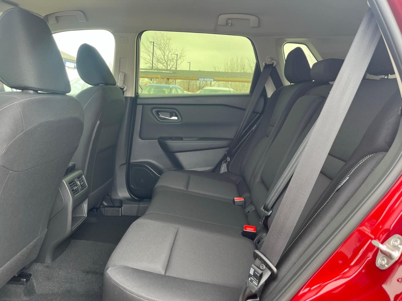 2026 Nissan Rogue AWD S Photo