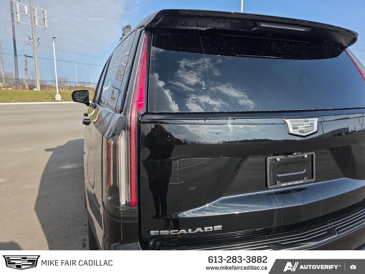 2024 Cadillac Escalade Sport ONE OWNER, Magnetic Ride Control, Embedded Navigation, Apple CarPlay, Android Auto Photo