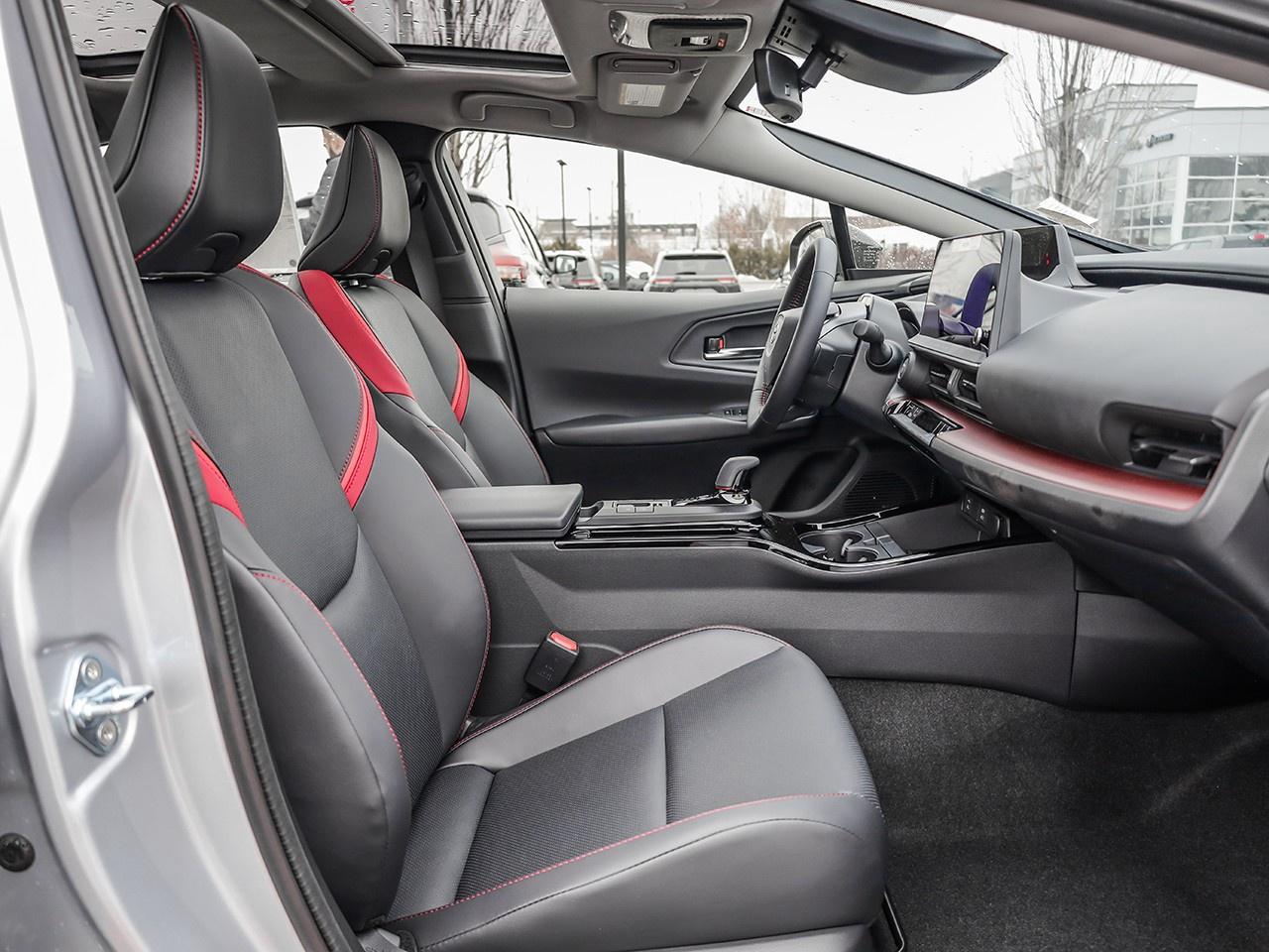 2026 Toyota Prius Plug-In Hybrid XSE $8000 IN TOTAL SAVINGS AVAILABLE!! Photo