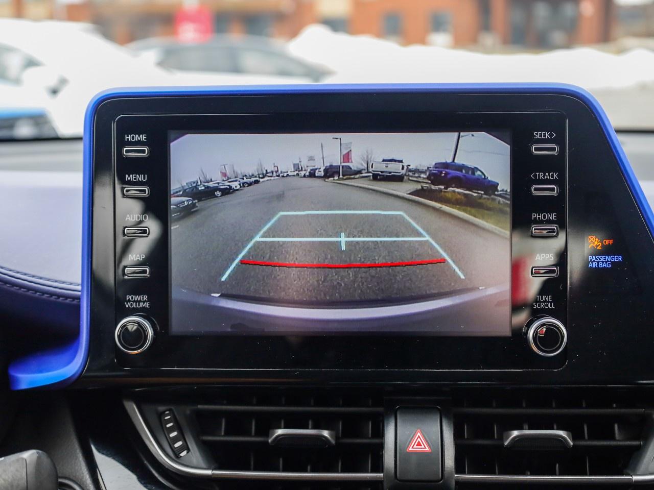 2020 Toyota C-HR LE Photo