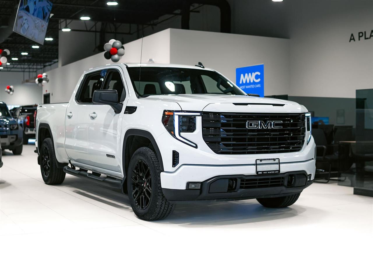 2024 GMC Sierra 1500 ELEVATION CREW CAB | 4X4 | NO ACCIDENTS | ONE OWNER Photo