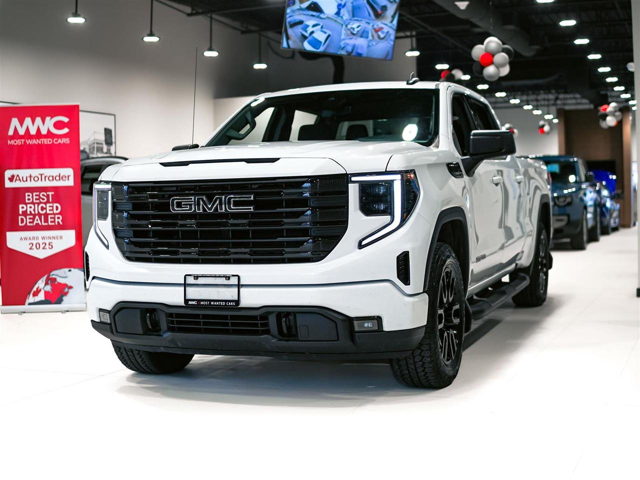 2024 GMC Sierra 1500 ELEVATION CREW CAB | 4X4 | NO ACCIDENTS | ONE OWNER Photo