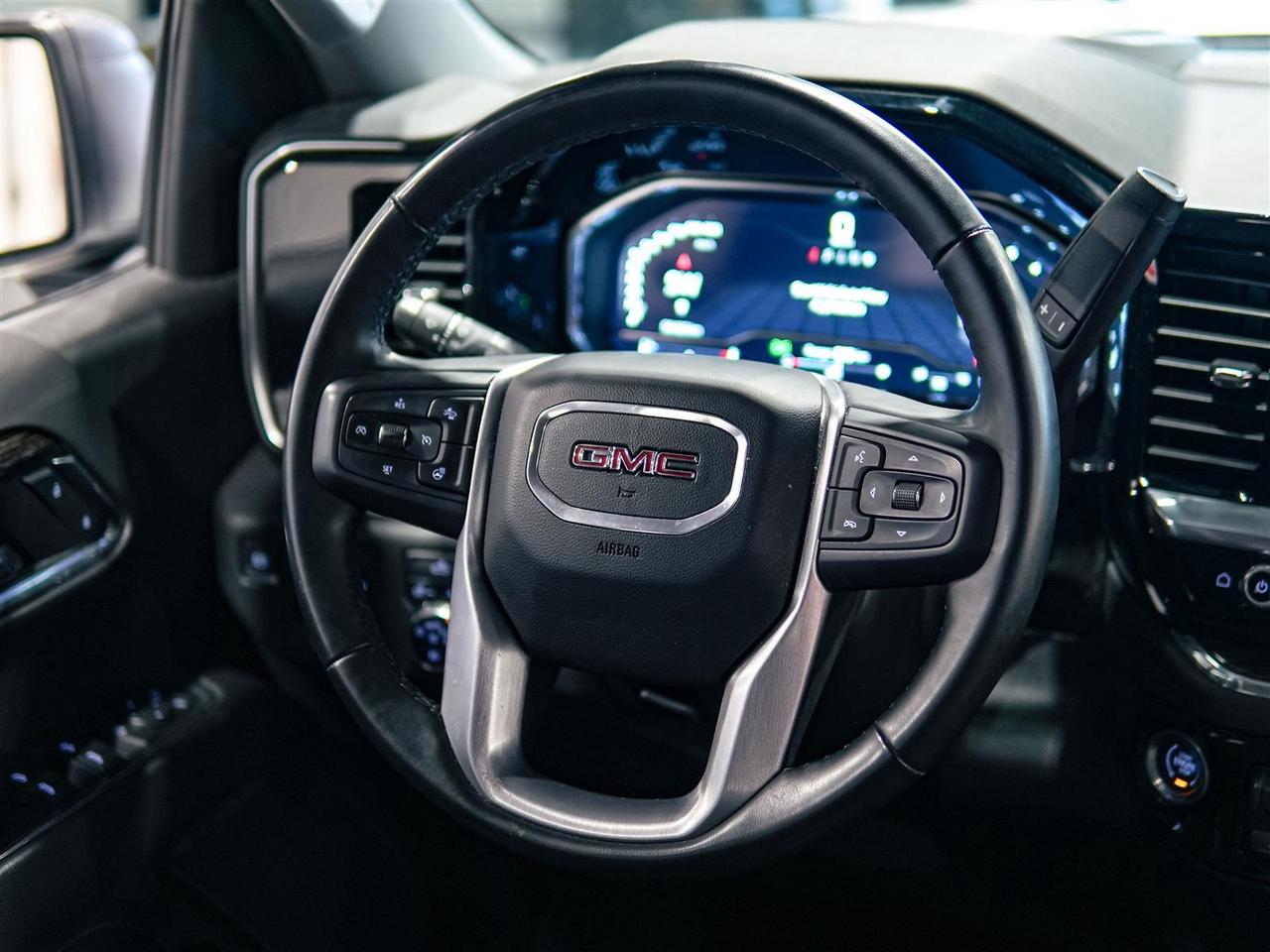 2024 GMC Sierra 1500 ELEVATION CREW CAB | 4X4 | NO ACCIDENTS | ONE OWNER Photo