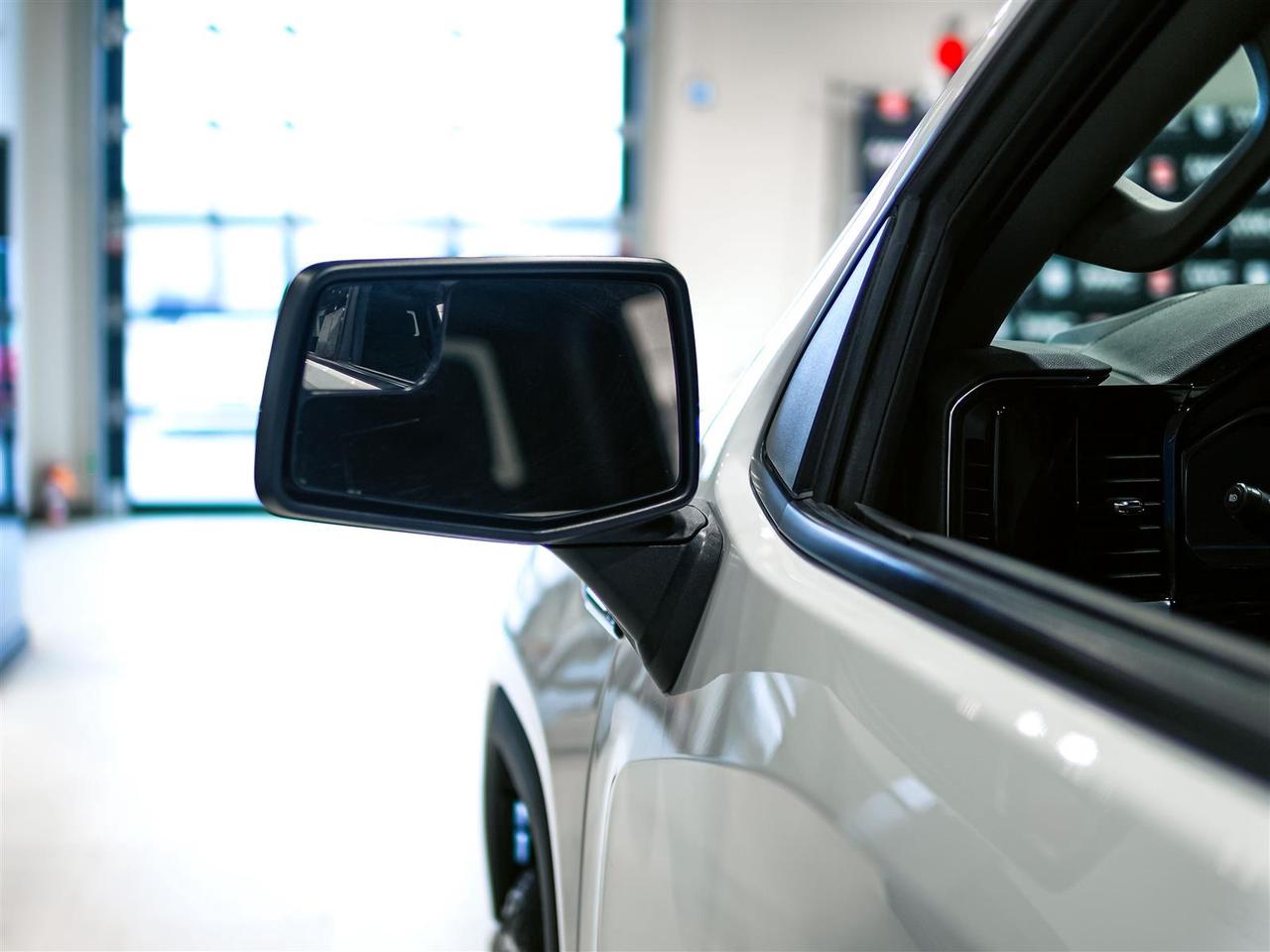 2024 GMC Sierra 1500 ELEVATION CREW CAB | 4X4 | NO ACCIDENTS | ONE OWNER Photo