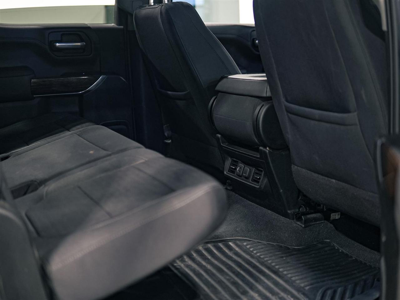 2021 GMC Sierra 1500 SLE CREW CAB 4WD | NO ACCIDENTS | BED LINER | TONNEAU COVER Photo
